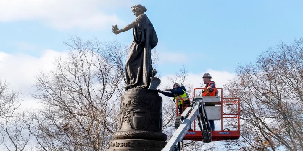 Confederate Memorial at Arlington Cemetery removed by Jan 1?