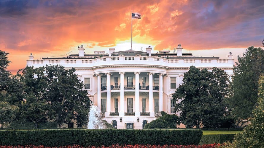 Panick in the White House