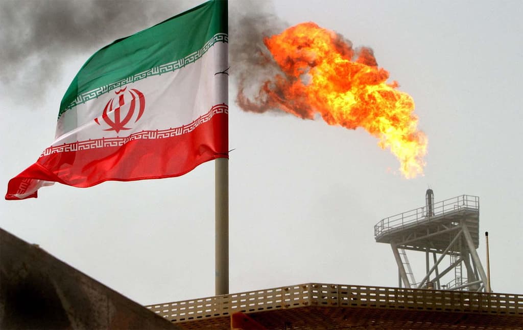 Israel strikes Iranian oil in 2024?